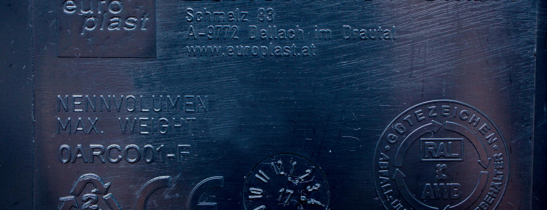 660-770 l DIAMOND - Reliefprägung